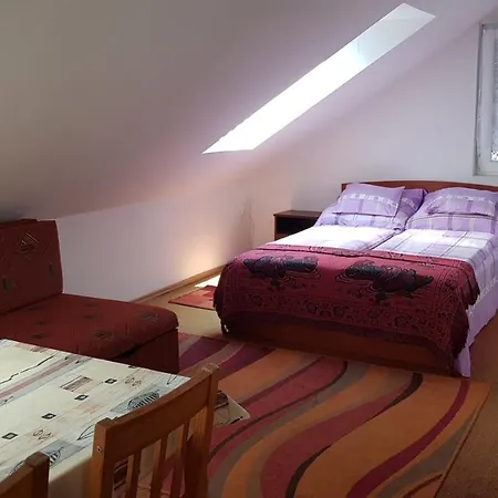 Meszoely Vendeghaz 3*